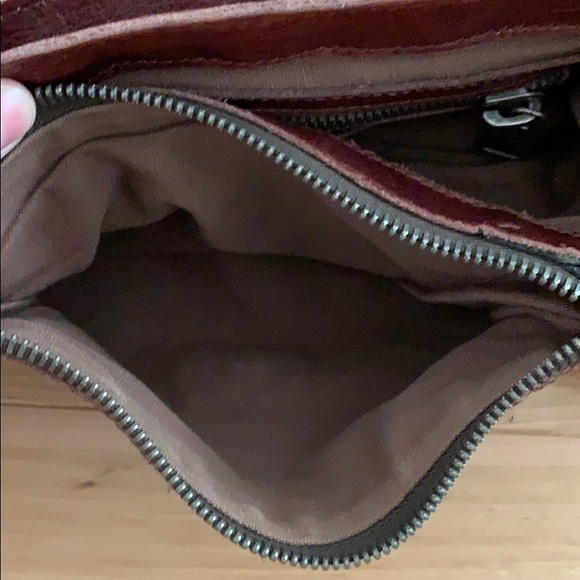 Liebeskind 2 Tone Leather Crossbody - Picture 6 of 11